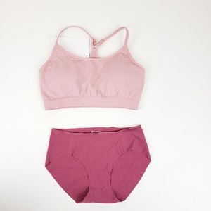 NWTbundle of fabletics sports bra & panties XS